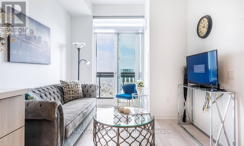 3901 - 39 Roehampton Avenue, Toronto, Ontario  M4P 1P9 - Photo 8 - C12610578