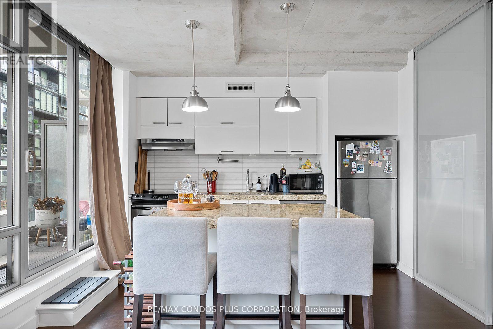 710 - 55 Stewart Street, Toronto, Ontario  M5V 2V1 - Photo 10 - C12610646