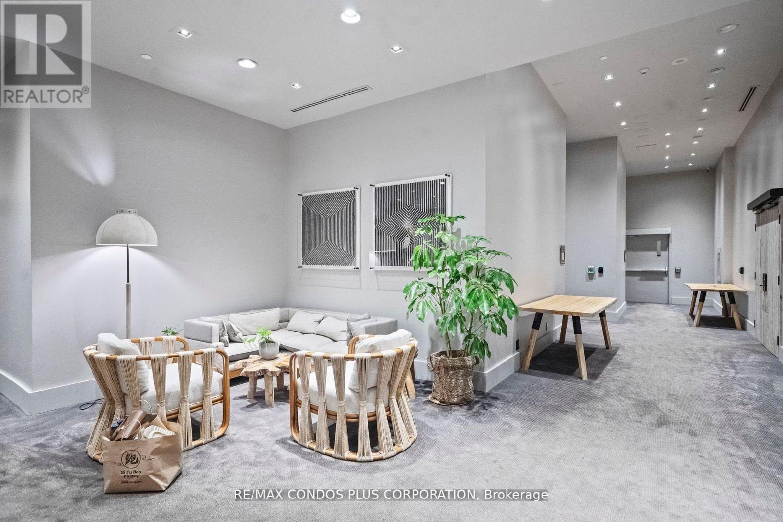 710 - 55 Stewart Street, Toronto, Ontario  M5V 2V1 - Photo 24 - C12610646