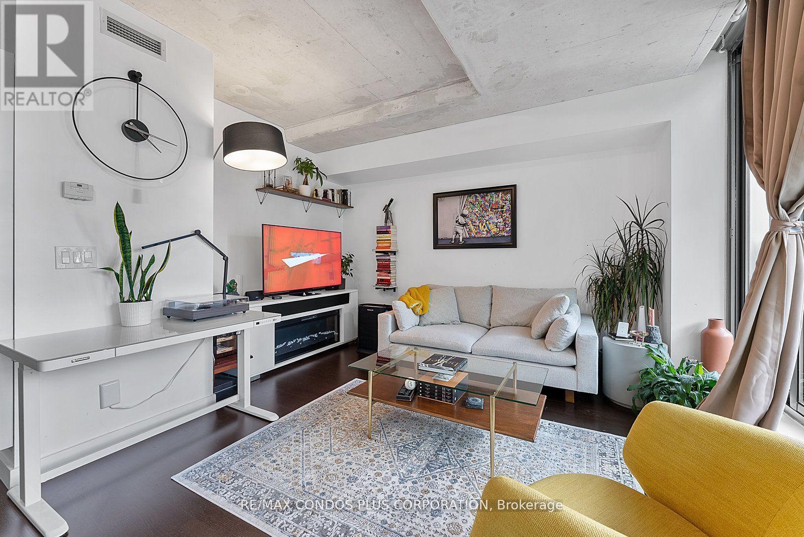 710 - 55 Stewart Street, Toronto, Ontario  M5V 2V1 - Photo 6 - C12610646