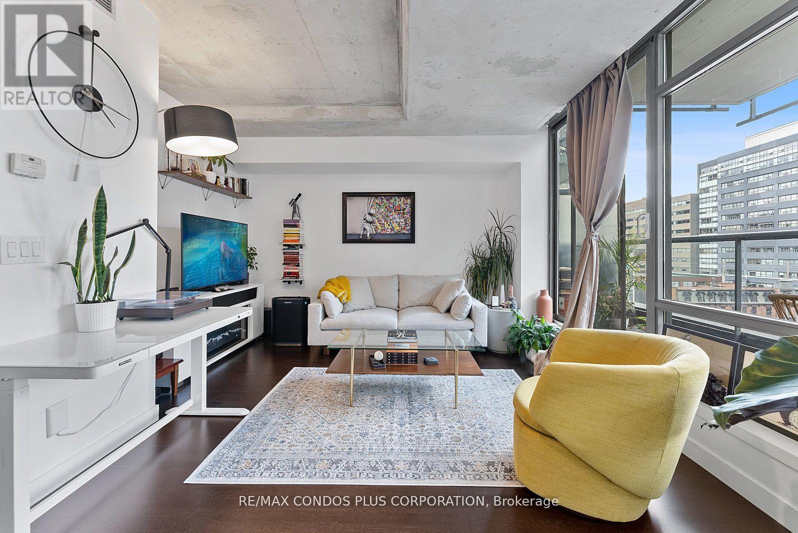 710 - 55 Stewart Street, Toronto, Ontario  M5V 2V1 - Photo 8 - C12610646