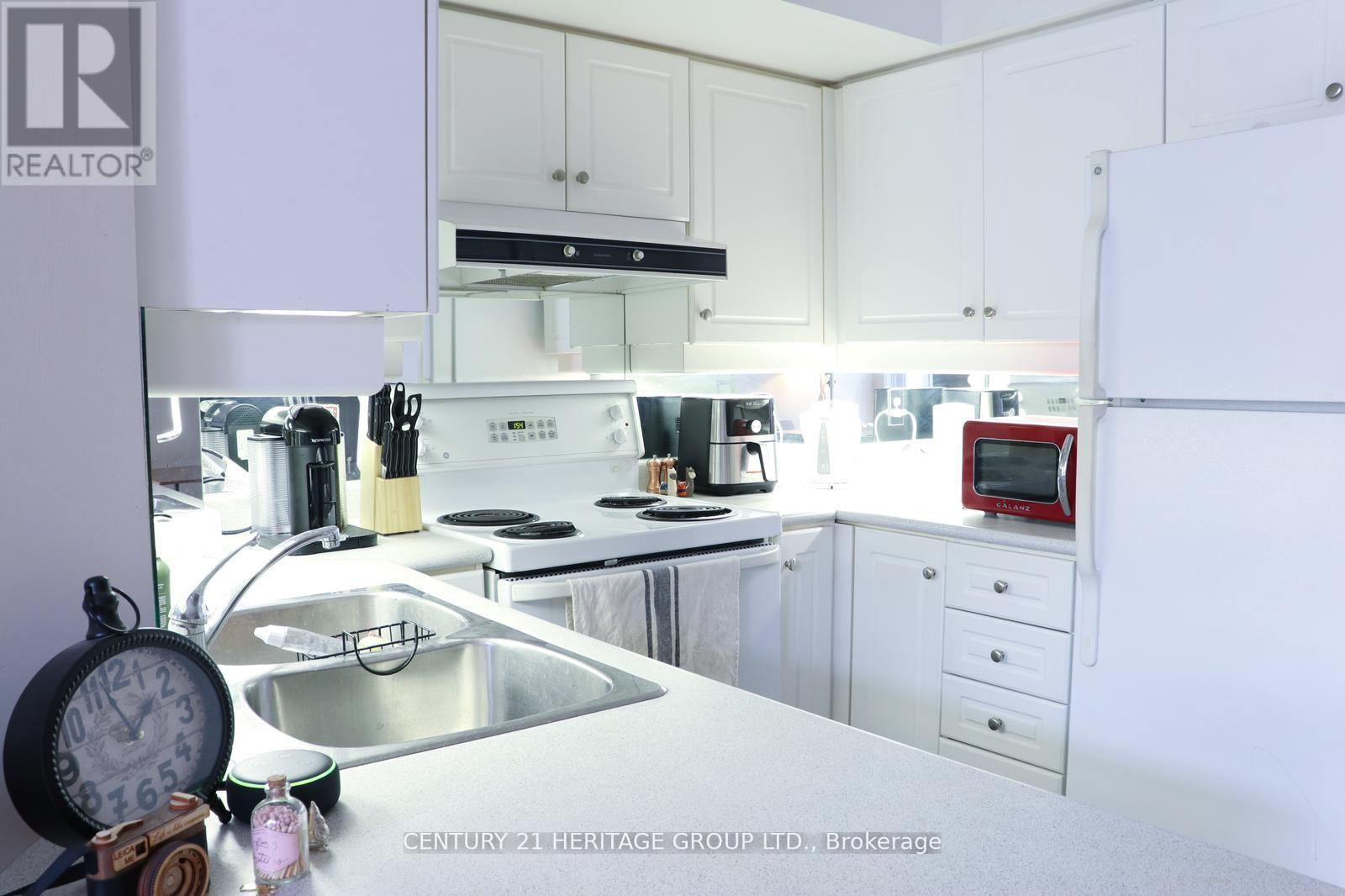 107 - 8 Rean Drive, Toronto (Bayview Village), Ontario  M2K 3B9 - Photo 7 - C12610648