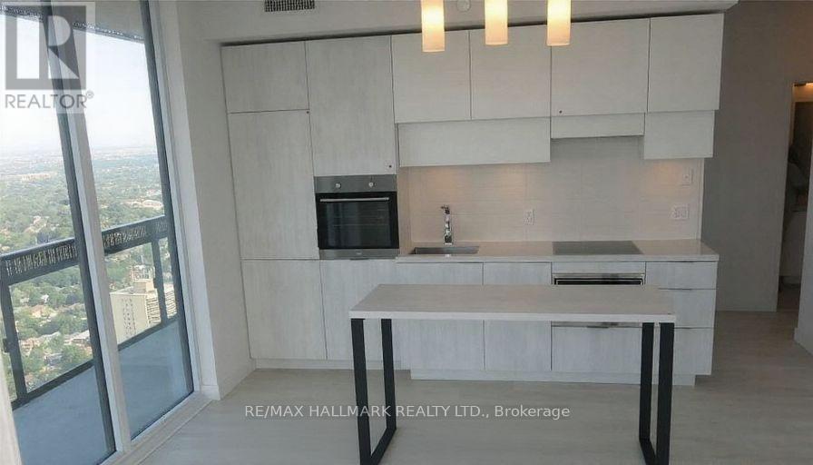 5502 - 8 Eglinton Avenue E, Toronto (Mount Pleasant West), Ontario  M4P 1A6 - Photo 4 - C12610670