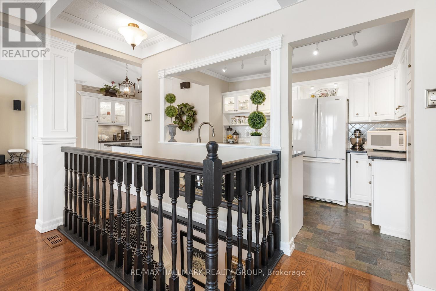 1 Rideau Glen Drive, Ottawa, Ontario  K2C 3H1 - Photo 16 - X12516460