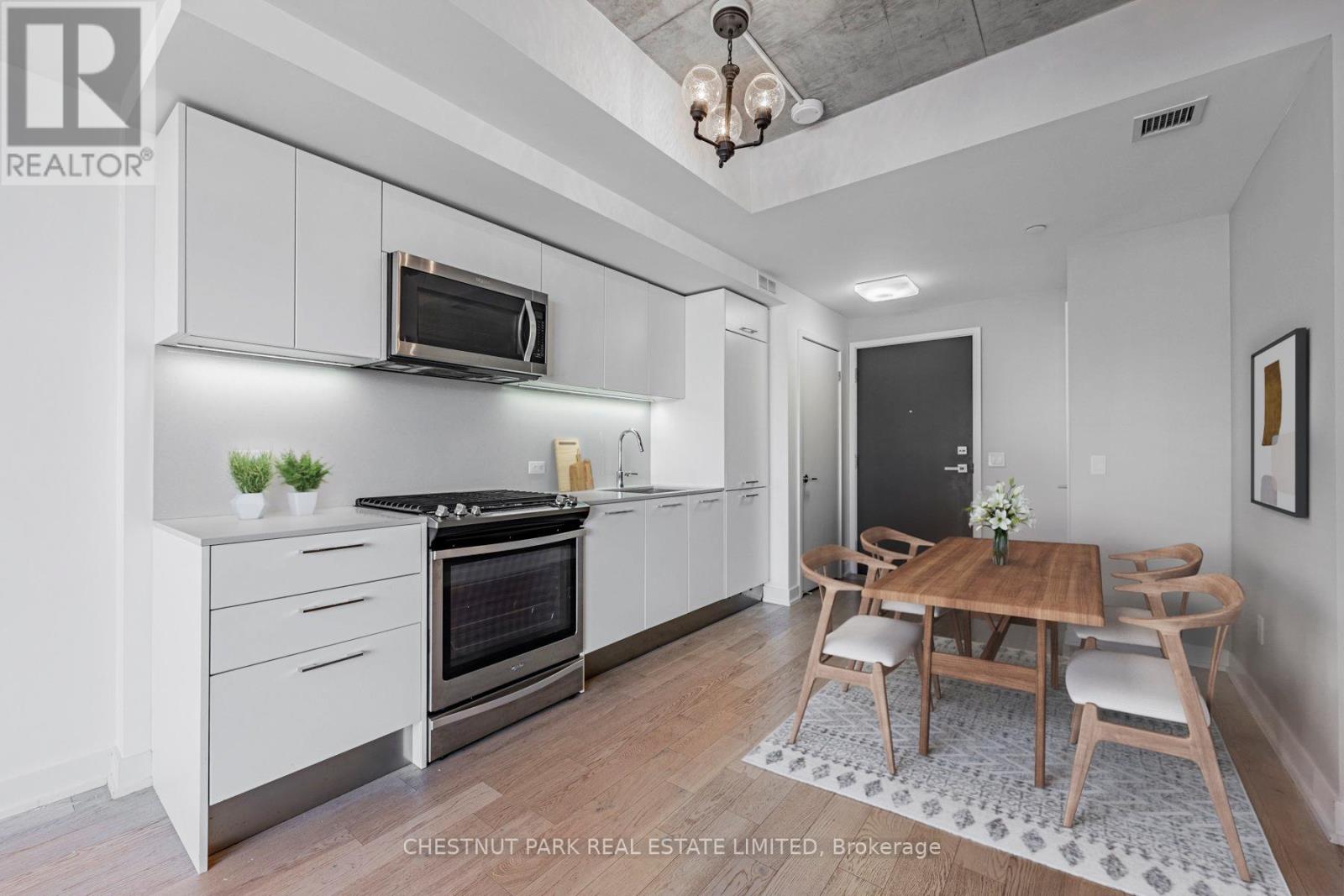 605 - 665 Kingston Road, Toronto, Ontario  M4E 3J6 - Photo 3 - E12610586