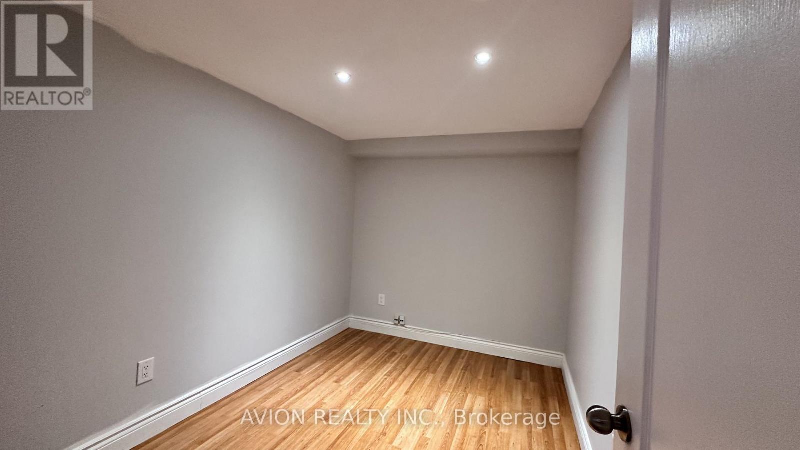 878 West Shore Boulevard, Pickering (West Shore), Ontario  L1W 2V7 - Photo 13 - E12610616