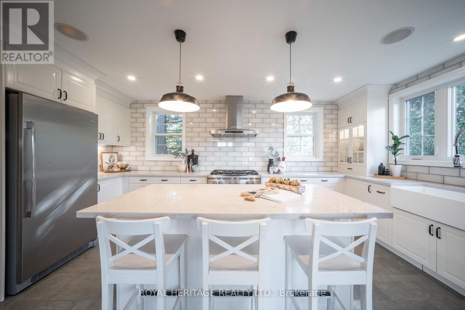 5258 Old Brock Road, Pickering, Ontario  L1Y 1A1 - Photo 11 - E12610684