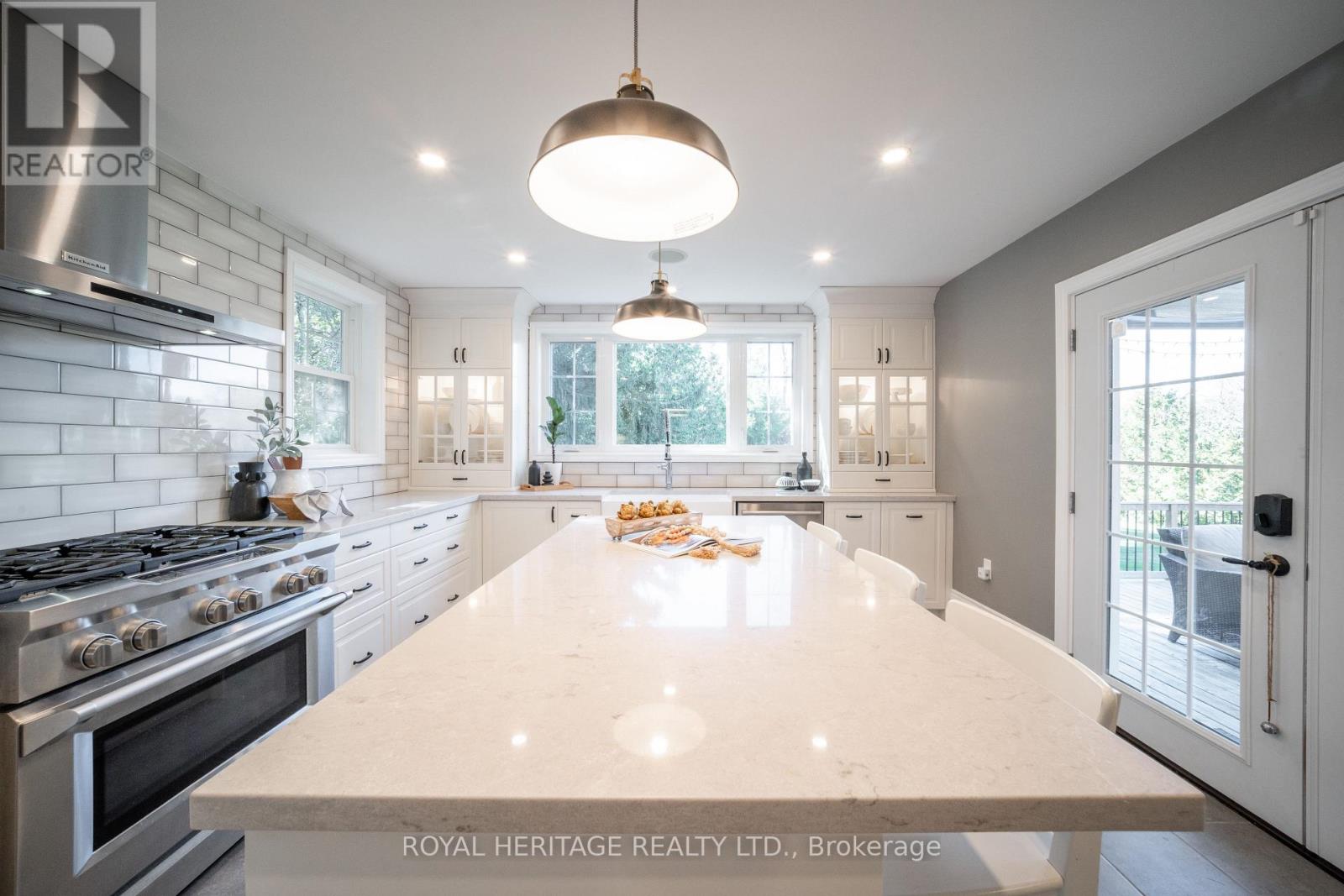 5258 Old Brock Road, Pickering, Ontario  L1Y 1A1 - Photo 12 - E12610684