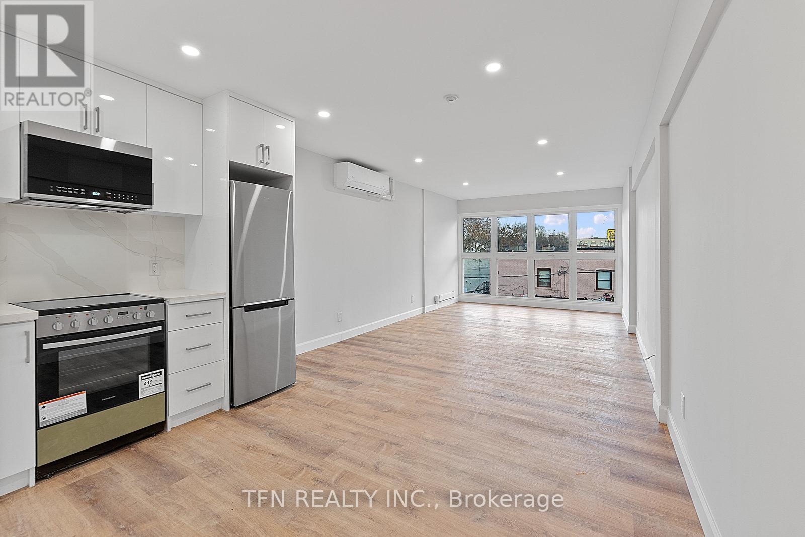 302 - 1328 Gerrard Street E, Toronto, Ontario  M4L 1Z1 - Photo 8 - E12610734