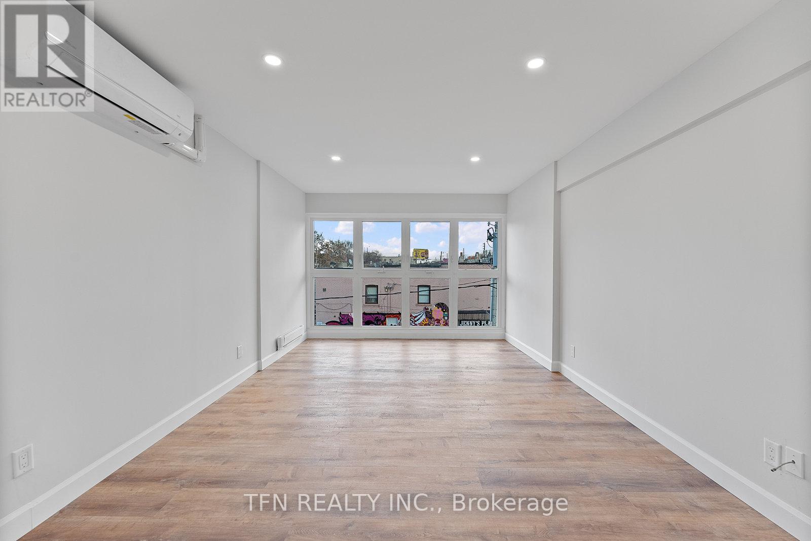 302 - 1328 Gerrard Street E, Toronto, Ontario  M4L 1Z1 - Photo 9 - E12610734