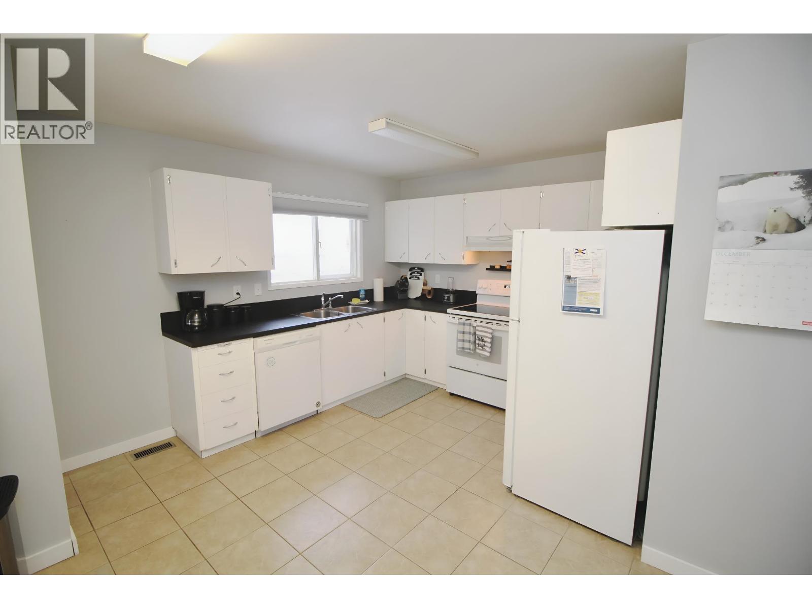 3313 Parish Road, Houston, British Columbia  V0J 1Z0 - Photo 15 - R3072223