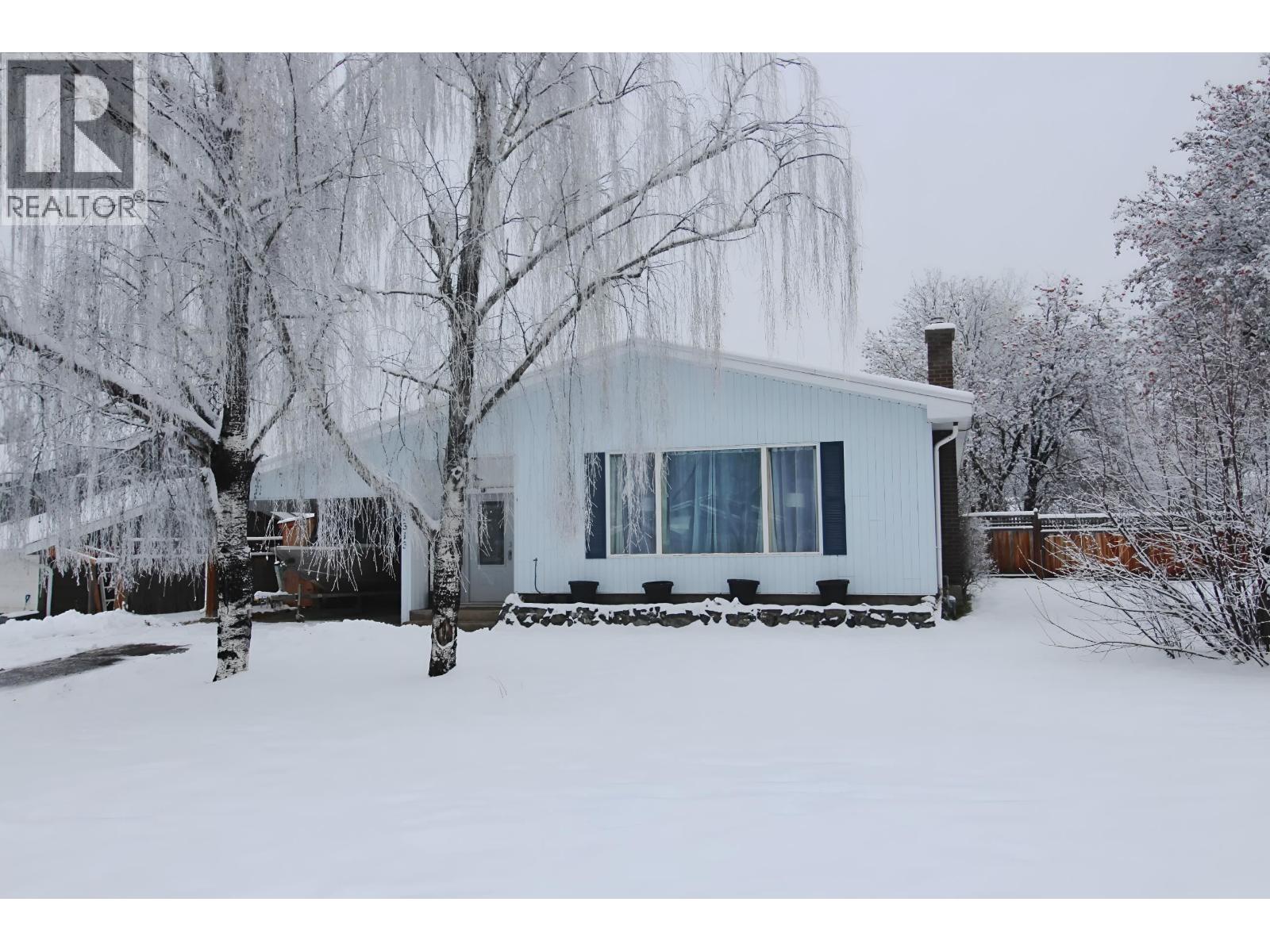 3313 Parish Road, Houston, British Columbia  V0J 1Z0 - Photo 1 - R3072223