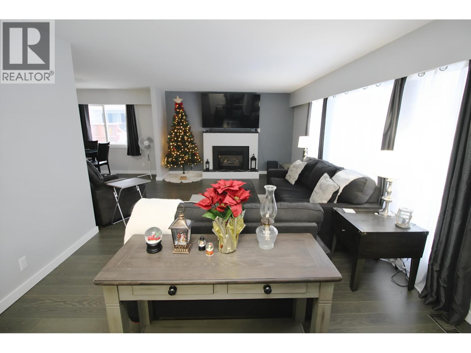 3313 Parish Road, Houston, British Columbia  V0J 1Z0 - Photo 3 - R3072223