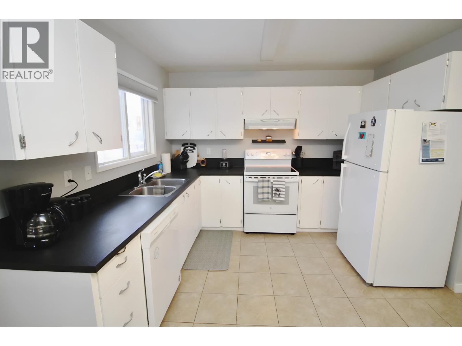 3313 Parish Road, Houston, British Columbia  V0J 1Z0 - Photo 11 - R3072223