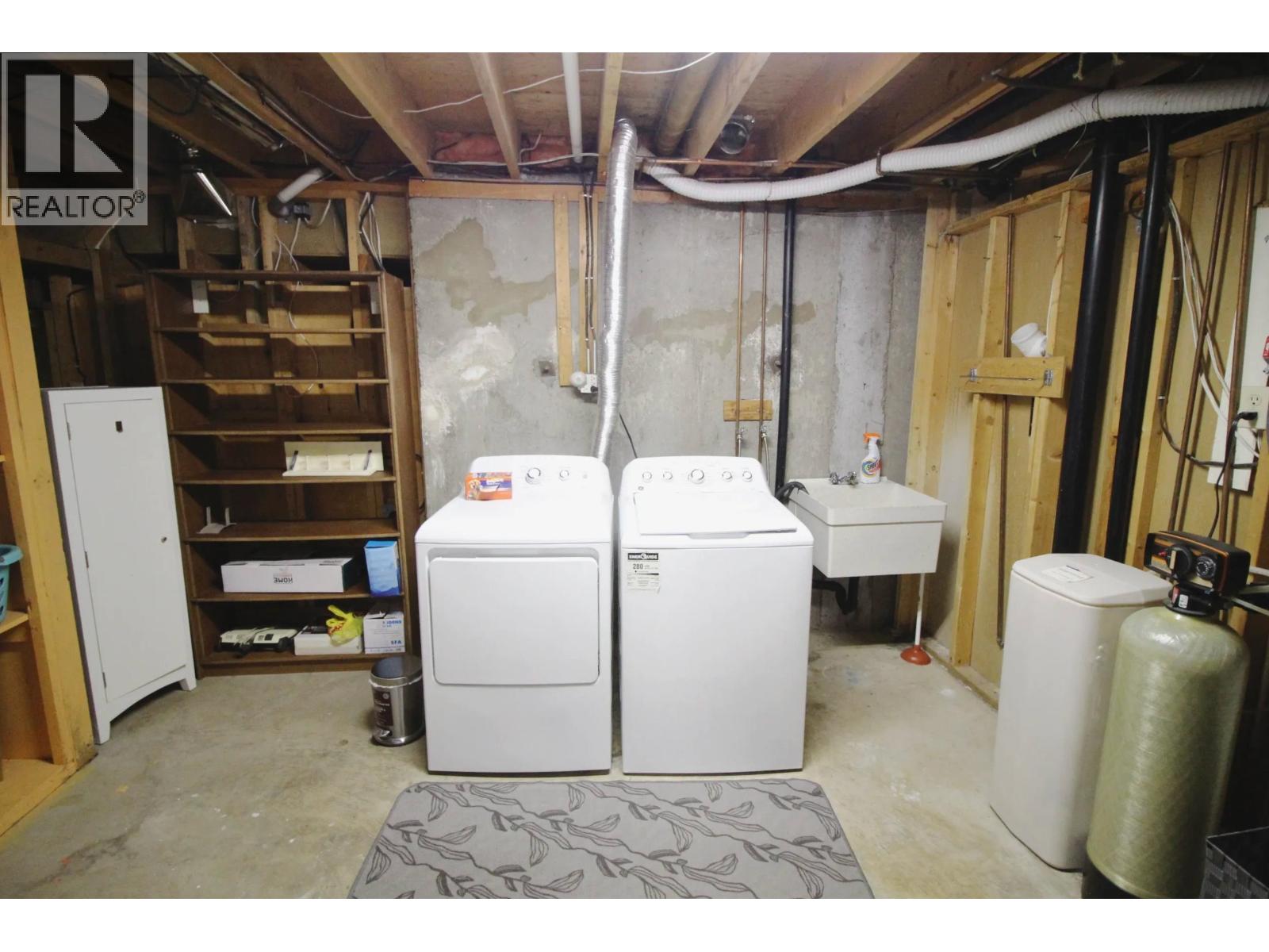 3313 Parish Road, Houston, British Columbia  V0J 1Z0 - Photo 29 - R3072223