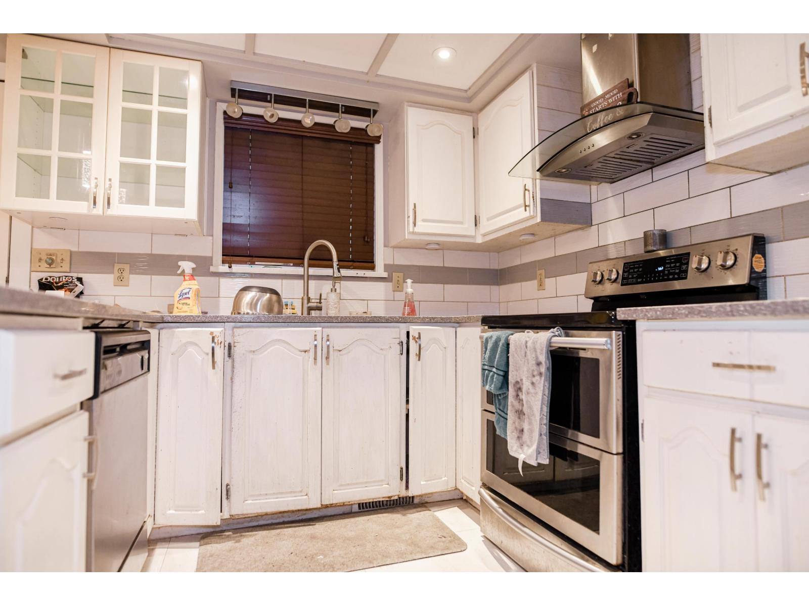 15112 96 Avenue, Surrey, British Columbia V3R 1E9 - Photo 17 - R3070167