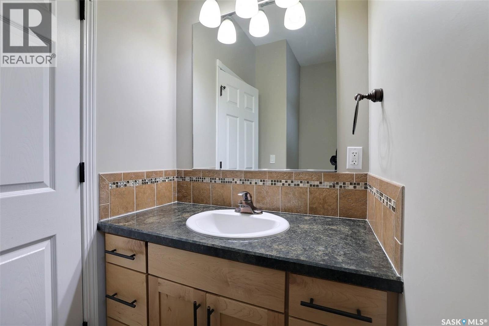 12 Mckenzie Lane, White City, Saskatchewan  S4L 0B2 - Photo 10 - SK025355