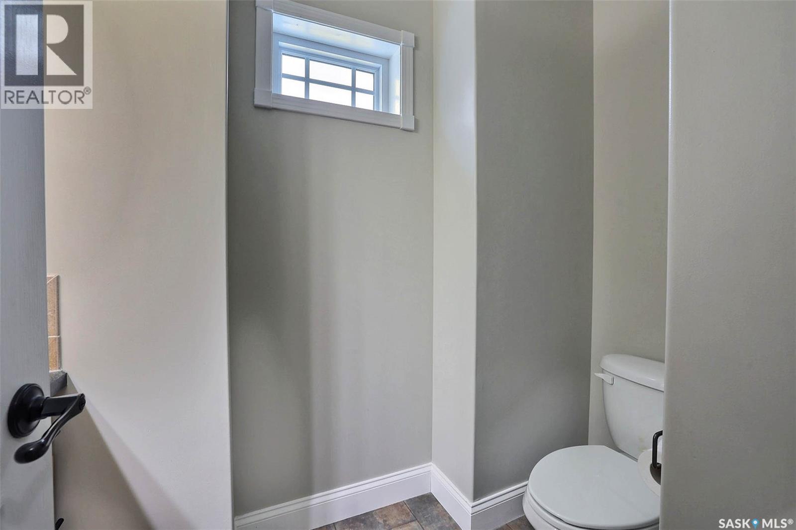 12 Mckenzie Lane, White City, Saskatchewan  S4L 0B2 - Photo 11 - SK025355