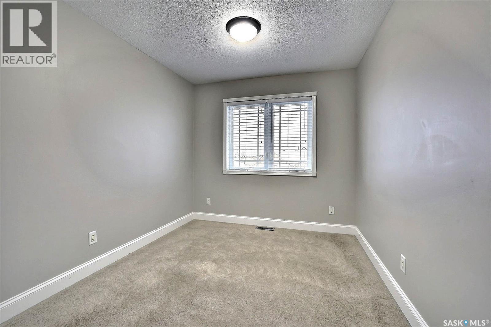 12 Mckenzie Lane, White City, Saskatchewan  S4L 0B2 - Photo 21 - SK025355