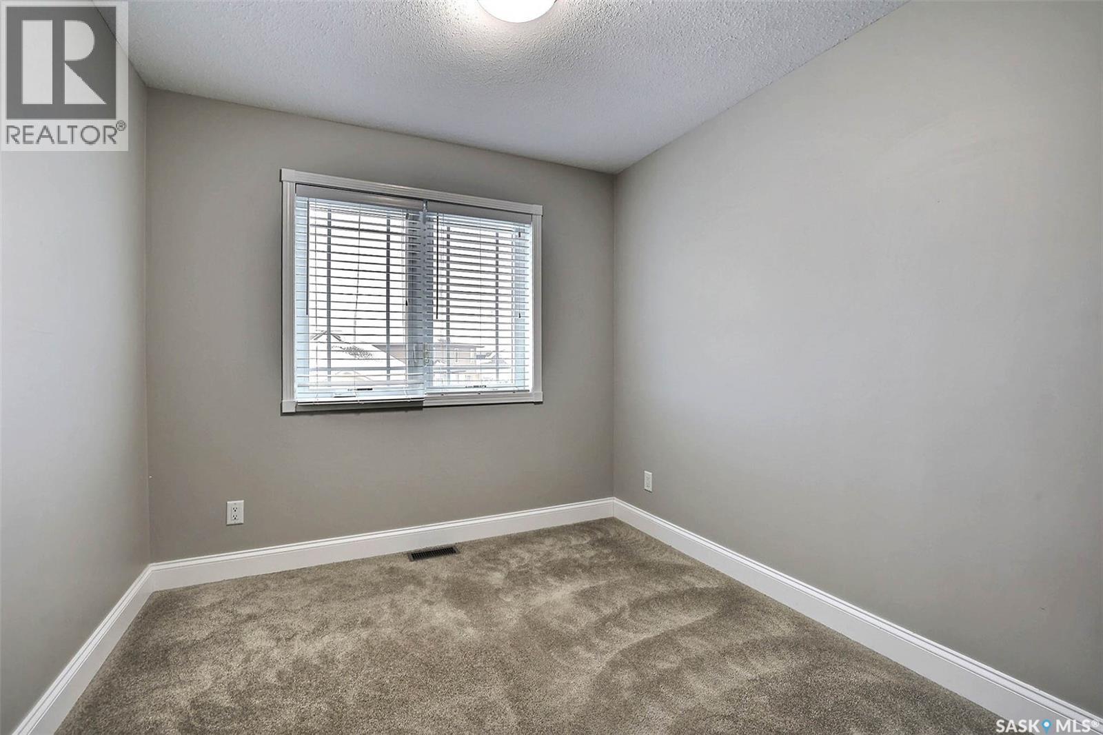 12 Mckenzie Lane, White City, Saskatchewan  S4L 0B2 - Photo 23 - SK025355