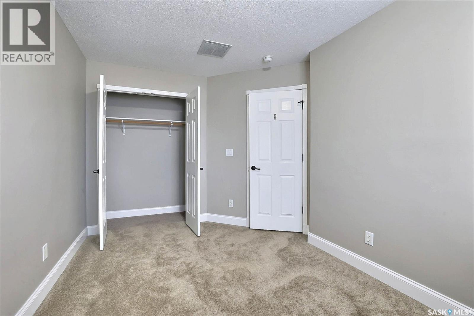 12 Mckenzie Lane, White City, Saskatchewan  S4L 0B2 - Photo 24 - SK025355