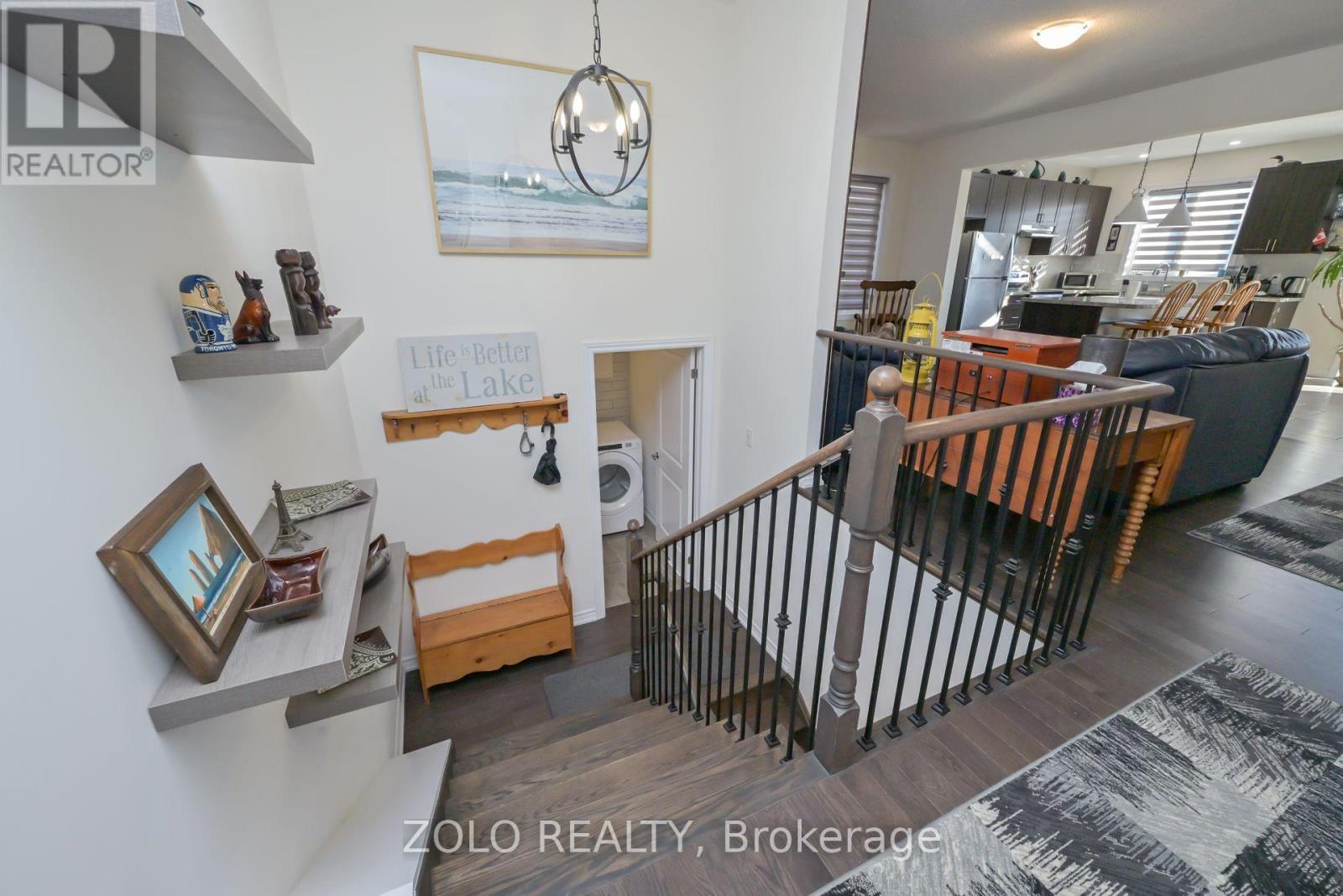 43 Simona Avenue, Wasaga Beach, Ontario  L9Z 0L3 - Photo 16 - S12568280