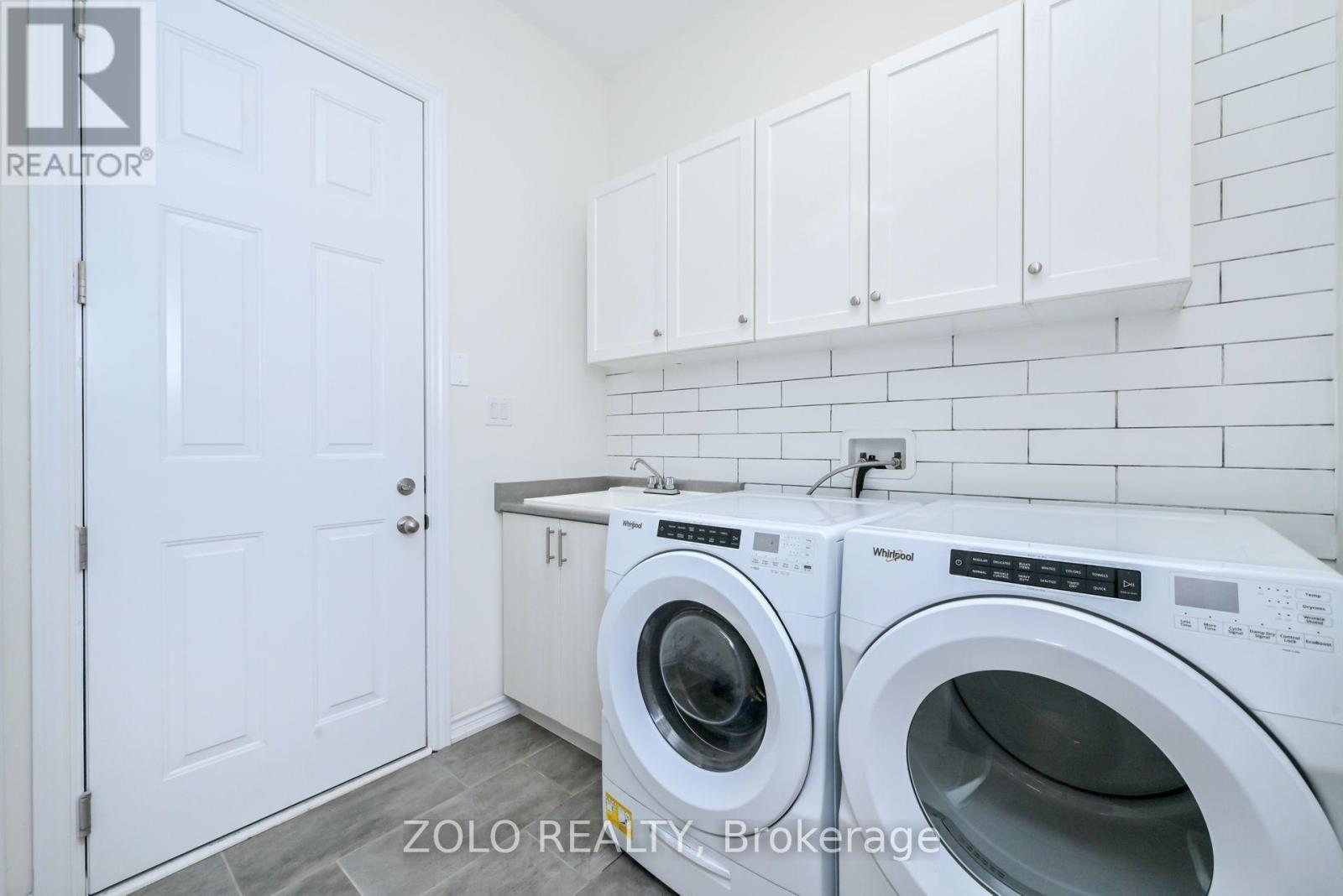 43 Simona Avenue, Wasaga Beach, Ontario  L9Z 0L3 - Photo 17 - S12568280