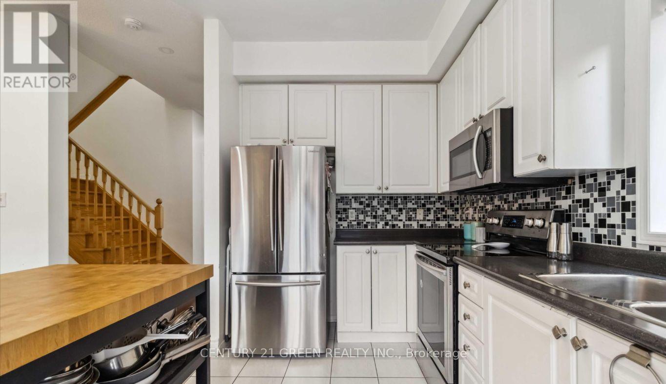 98 Personna Circle, Brampton, Ontario  L6X 0S9 - Photo 19 - W12579154