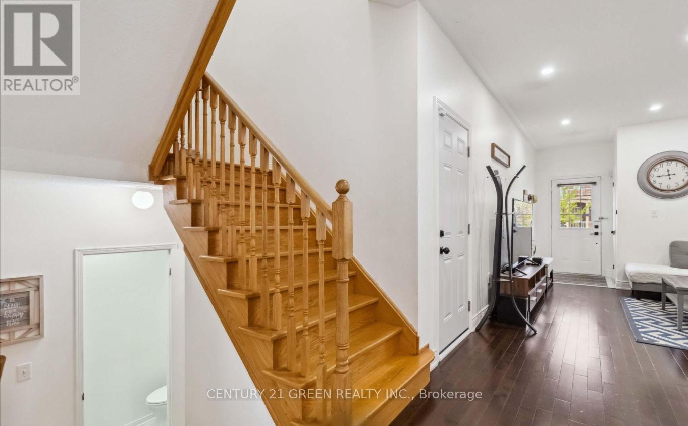 98 Personna Circle, Brampton, Ontario  L6X 0S9 - Photo 13 - W12579154