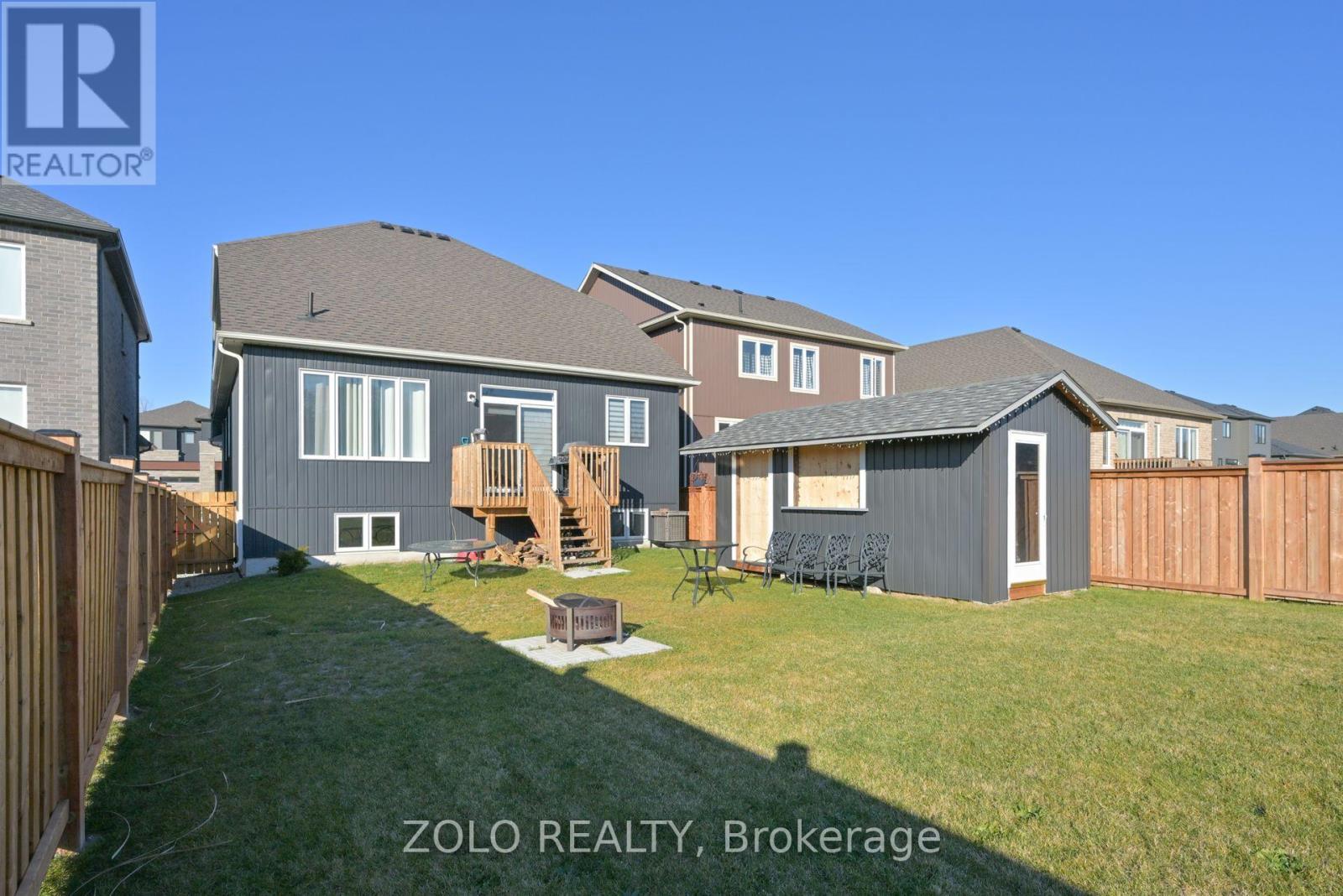 43 Simona Avenue, Wasaga Beach, Ontario  L9Z 0L3 - Photo 27 - S12568280