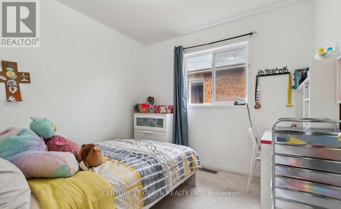 98 Personna Circle, Brampton, Ontario  L6X 0S9 - Photo 27 - W12579154