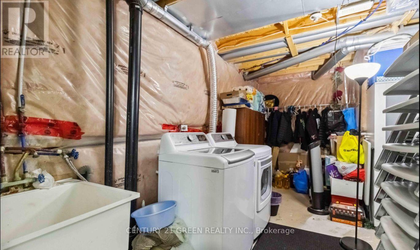 98 Personna Circle, Brampton, Ontario  L6X 0S9 - Photo 43 - W12579154