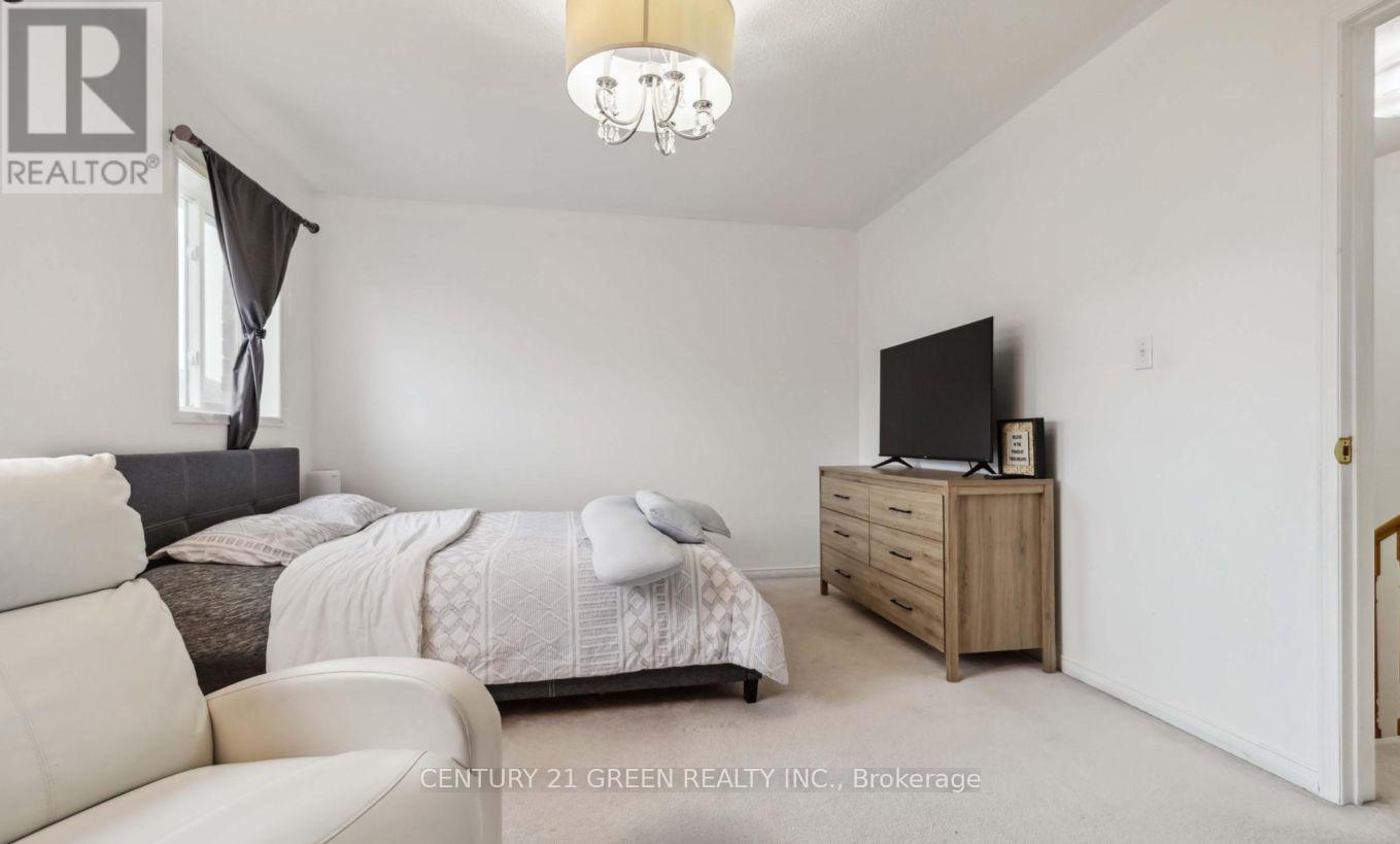 98 Personna Circle, Brampton, Ontario  L6X 0S9 - Photo 22 - W12579154