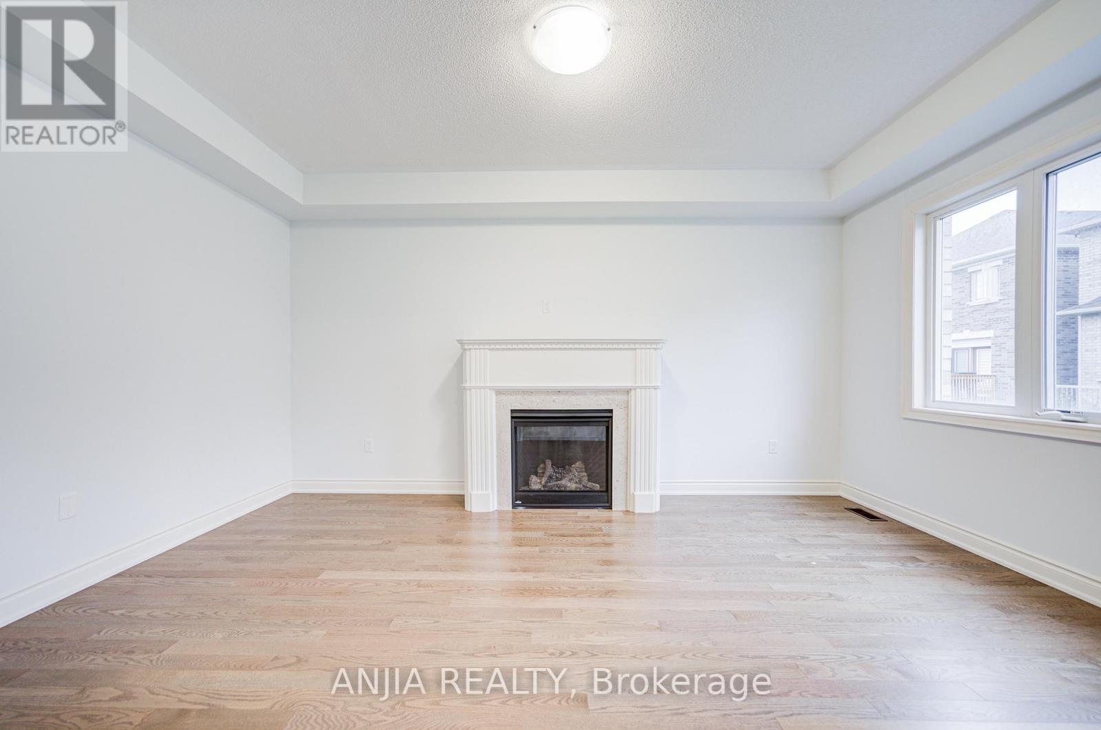 43 Sambro Lane, Whitchurch-Stouffville, Ontario  L4A 0S1 - Photo 21 - N12610608