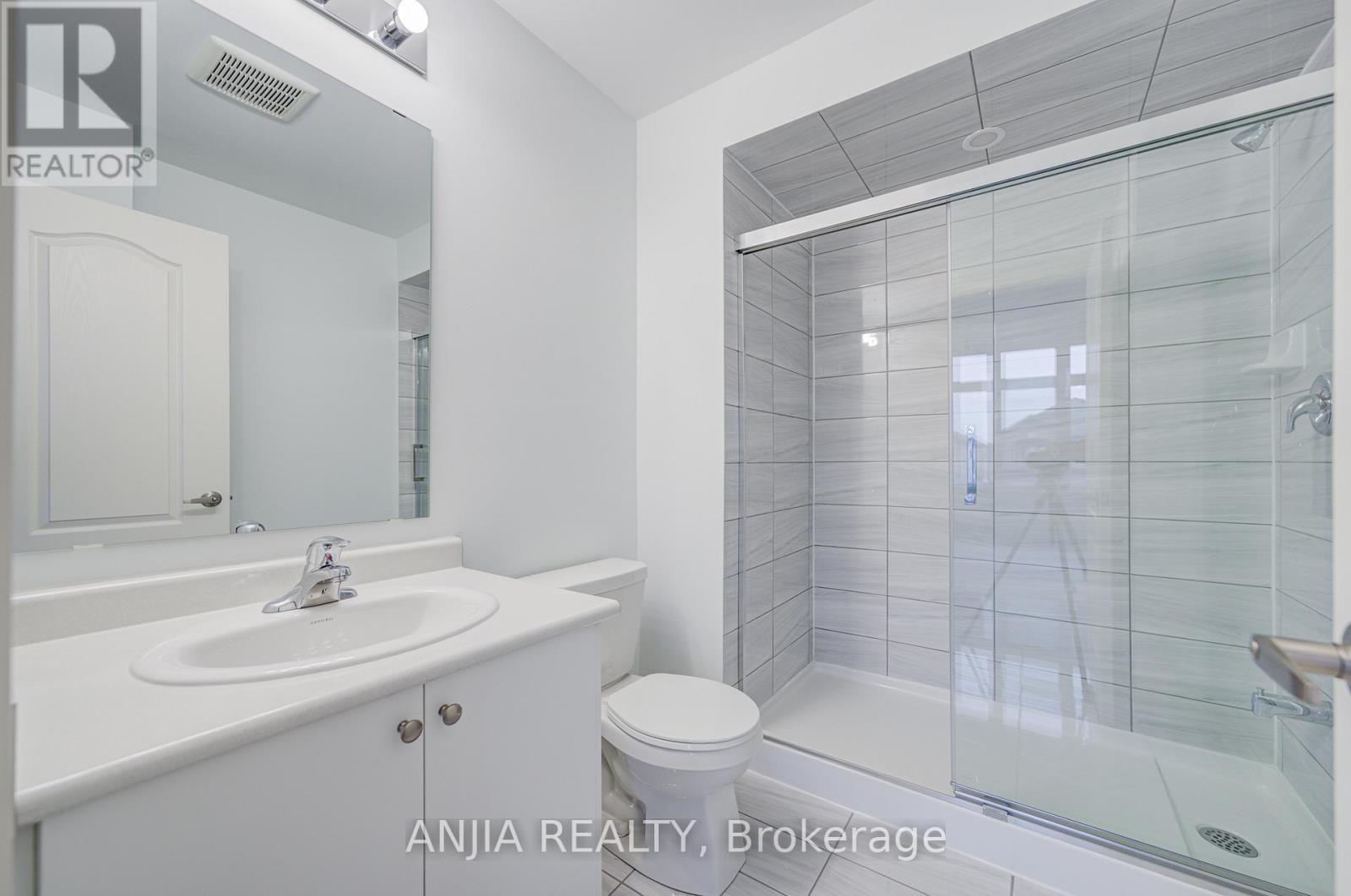 43 Sambro Lane, Whitchurch-Stouffville, Ontario  L4A 0S1 - Photo 49 - N12610608