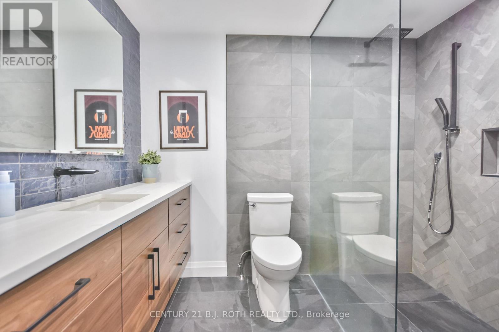 20 Weldon Street, Barrie, Ontario  L4M 4J4 - Photo 41 - S12610630