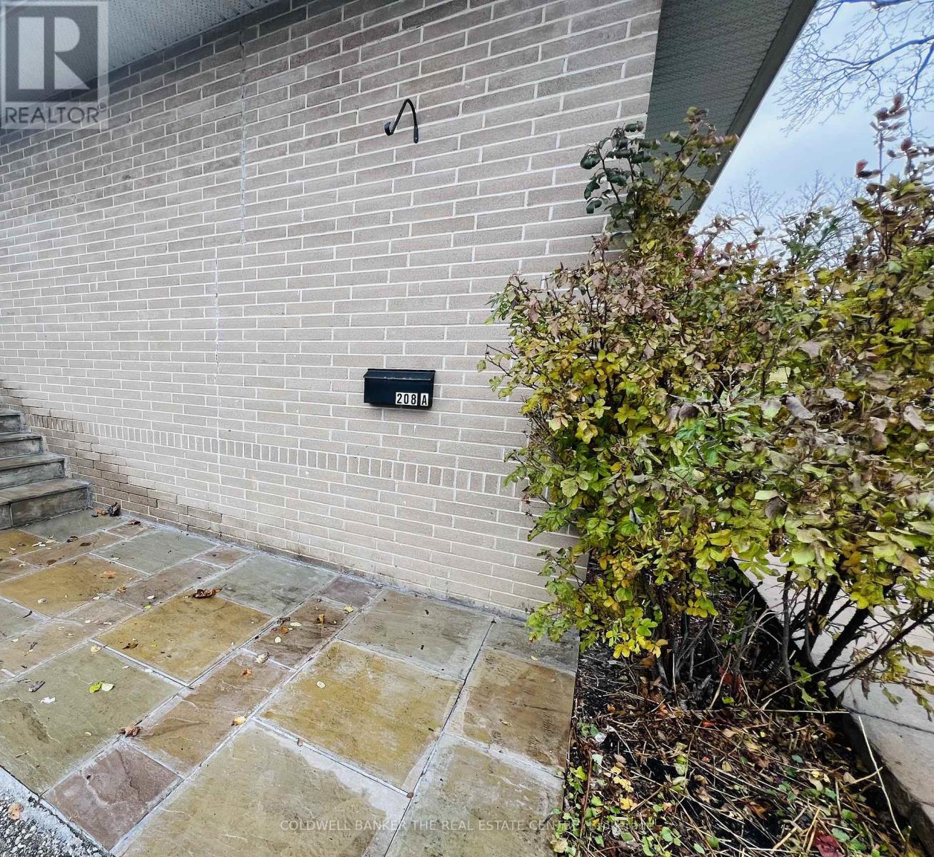 BSMT - 208 WELLINGTON STREET E, barrie (wellington), Ontario