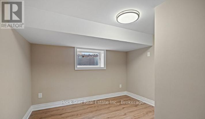 28 Dale Avenue, Hamilton, Ontario  L8G 3L9 - Photo 22 - X12610776