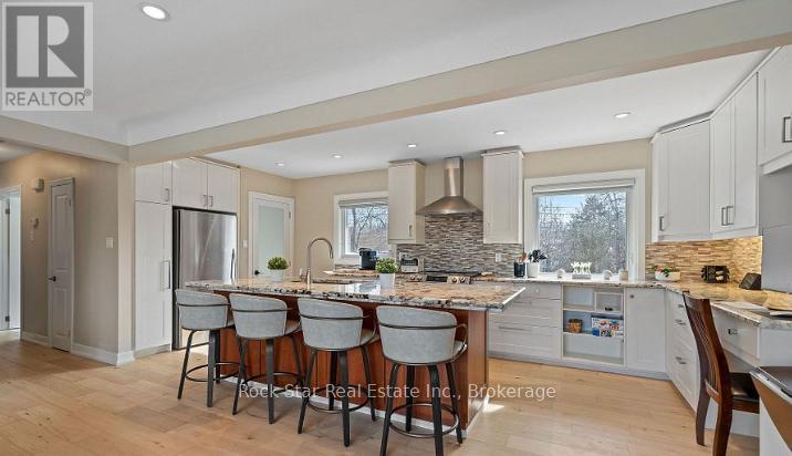 28 Dale Avenue, Hamilton, Ontario  L8G 3L9 - Photo 6 - X12610776