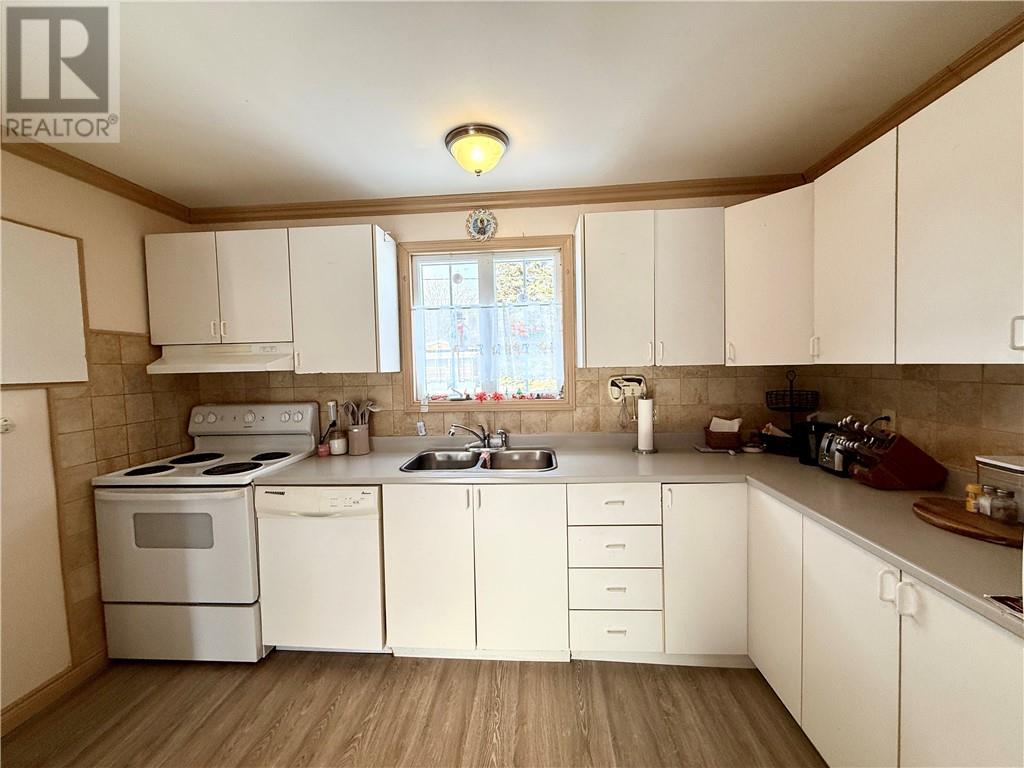 1543 Eugene Street, Hanmer, Ontario  P3P 1A4 - Photo 6 - 2125866