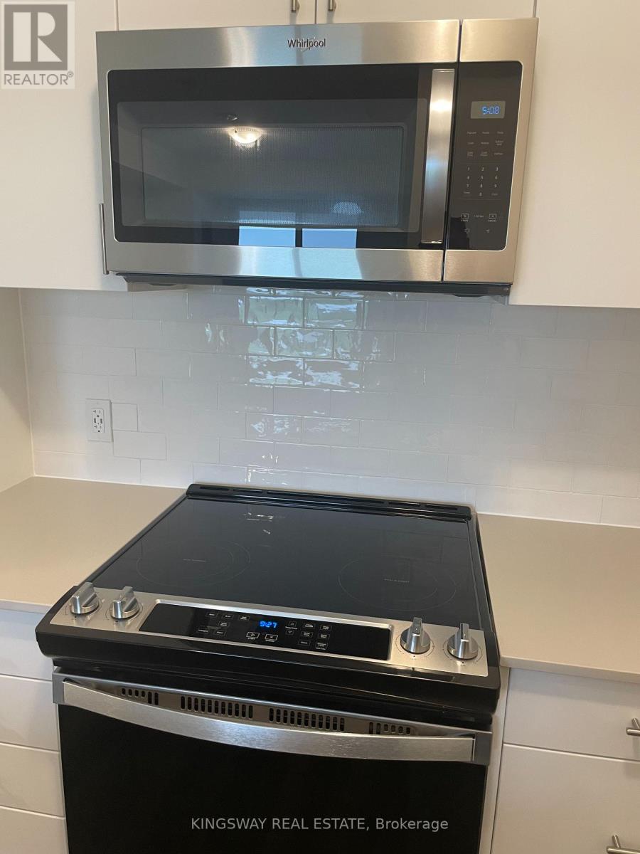 1002 - 3220 William Coltson Avenue, Oakville, Ontario  L6H 7W6 - Photo 16 - W12610602