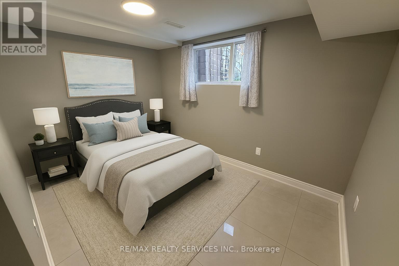 70 Prouse Drive, Brampton, Ontario  L6V 3A8 - Photo 4 - W12610606