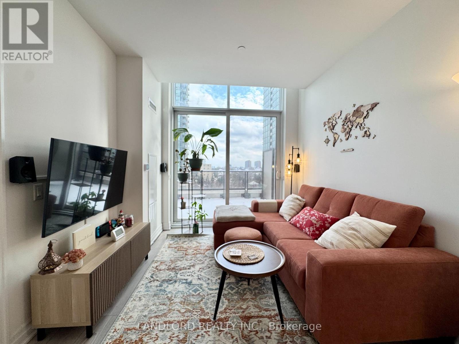 502 - 36 Elm Drive W, Mississauga, Ontario  L5B 0N3 - Photo 10 - W12610626