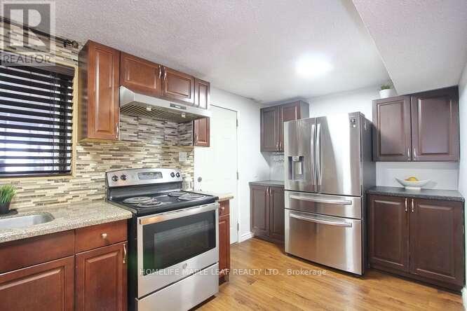 7-13 - 13 Lotherton Pathway, Toronto, Ontario  M6B 2G6 - Photo 13 - W12610662