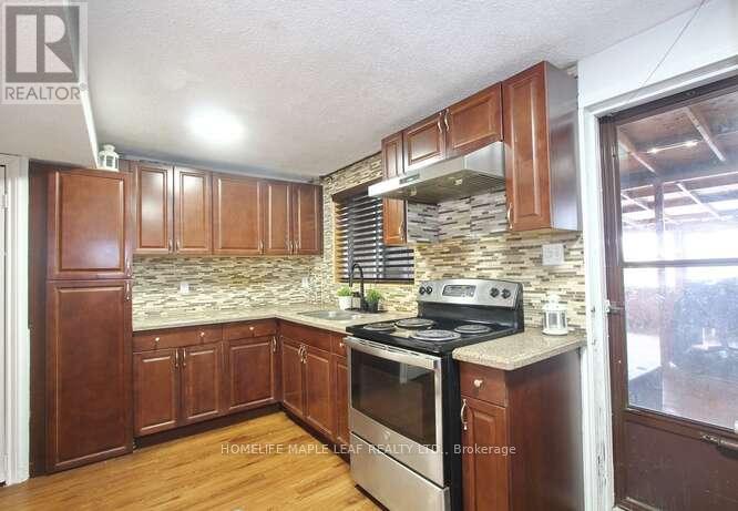 7-13 - 13 Lotherton Pathway, Toronto, Ontario  M6B 2G6 - Photo 14 - W12610662