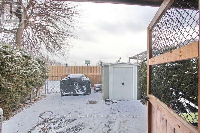 7-13 - 13 Lotherton Pathway, Toronto, Ontario  M6B 2G6 - Photo 34 - W12610662