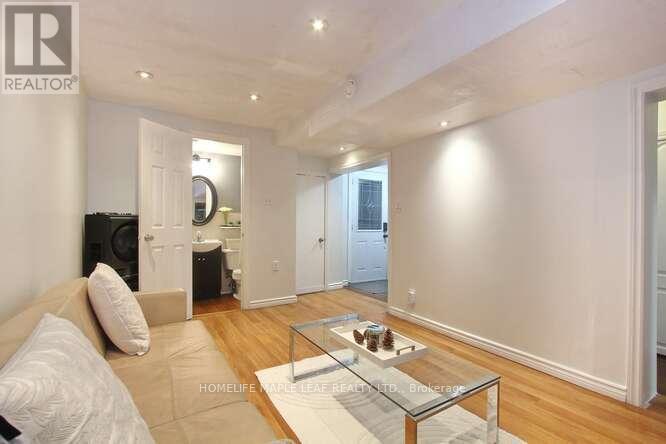 7-13 - 13 Lotherton Pathway, Toronto, Ontario  M6B 2G6 - Photo 9 - W12610662