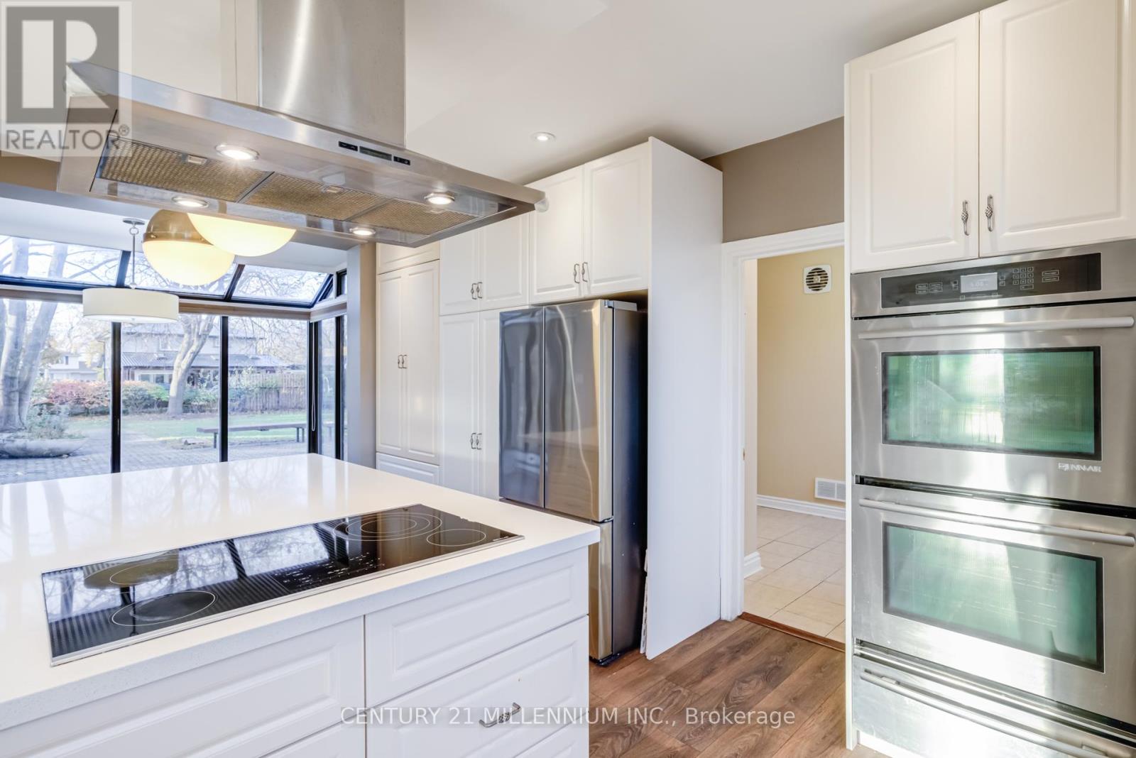 200 Main Street S, Brampton, Ontario  L6W 2E2 - Photo 17 - W12610664