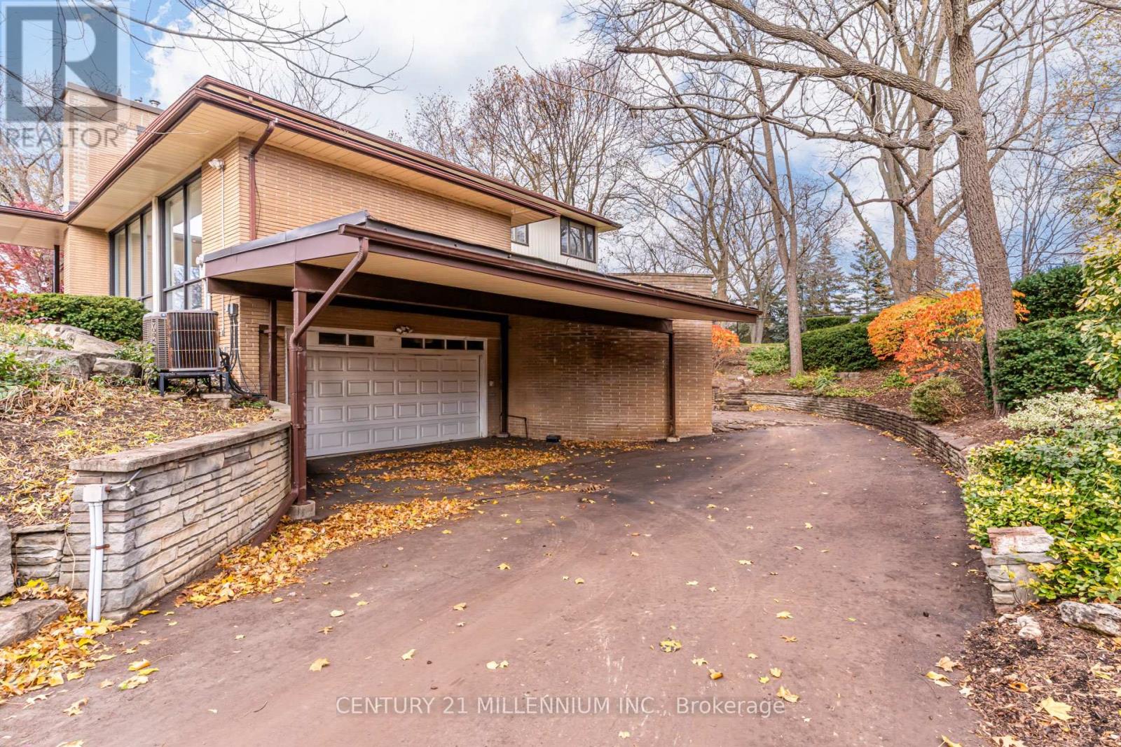 200 Main Street S, Brampton, Ontario  L6W 2E2 - Photo 9 - W12610664