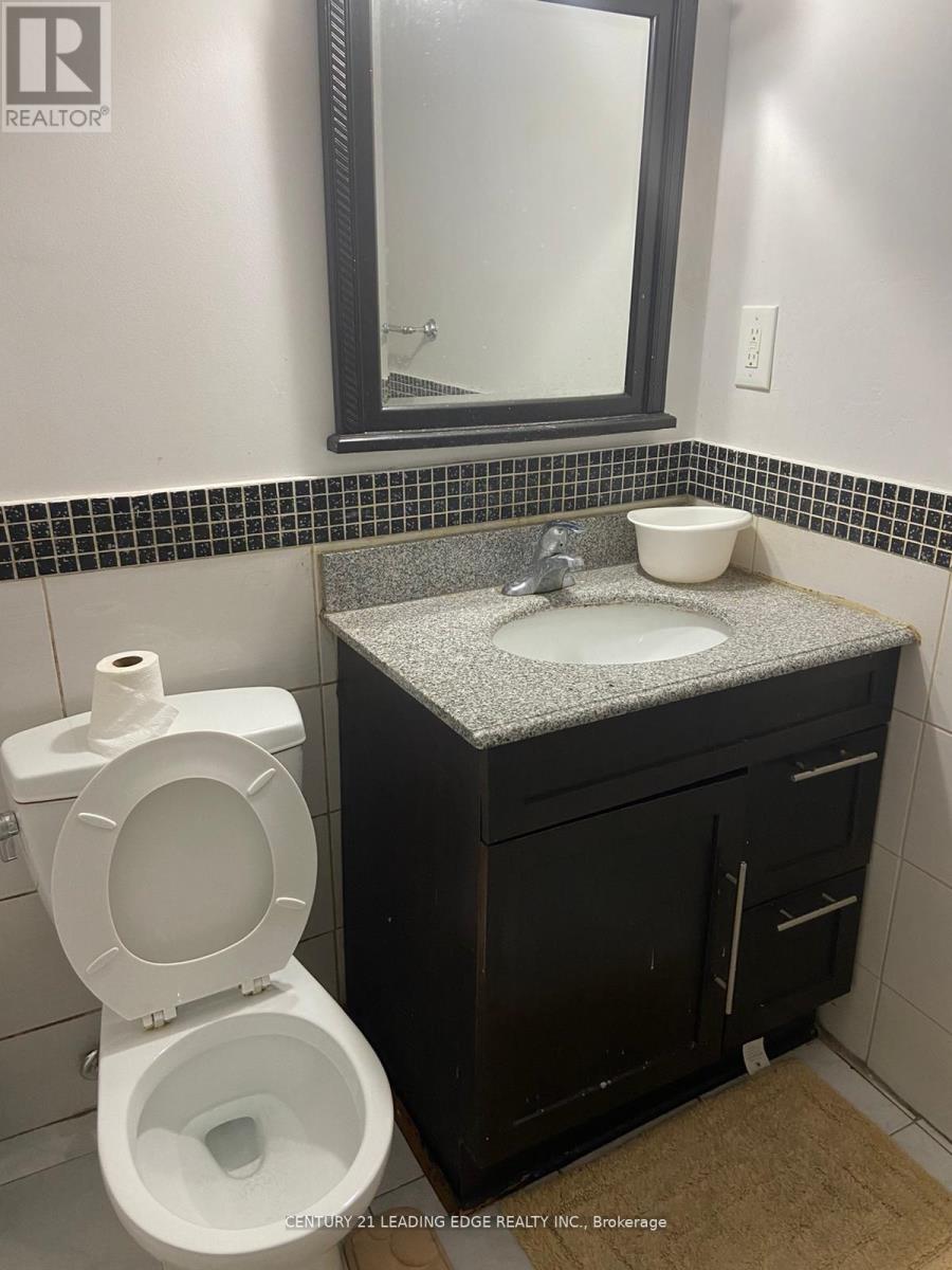 Bsmt - 54 Nottingham Crescent, Brampton, Ontario  L6S 4G4 - Photo 8 - W12610686